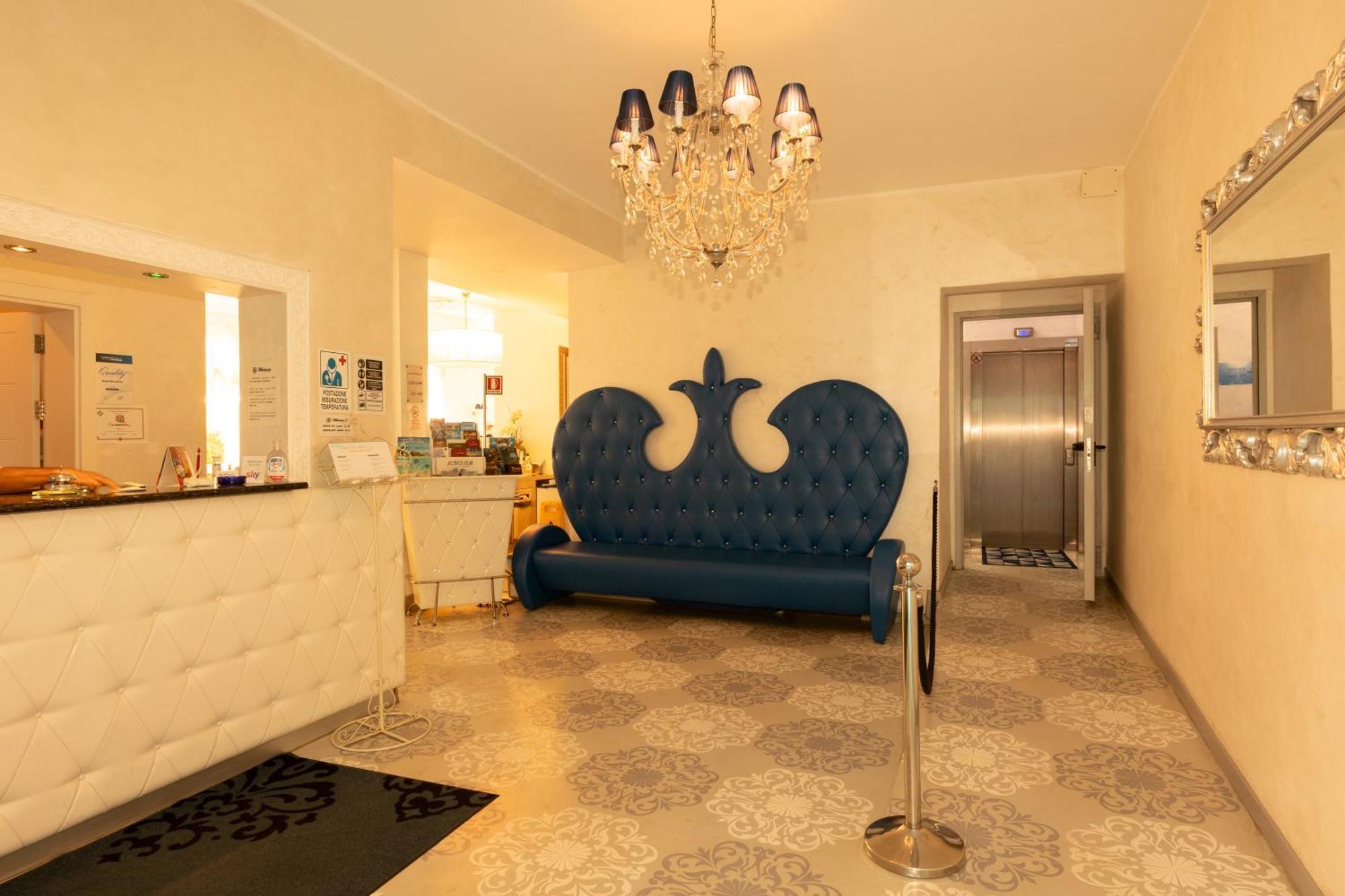Blumarin Hotel Lido di Jesolo Exterior photo